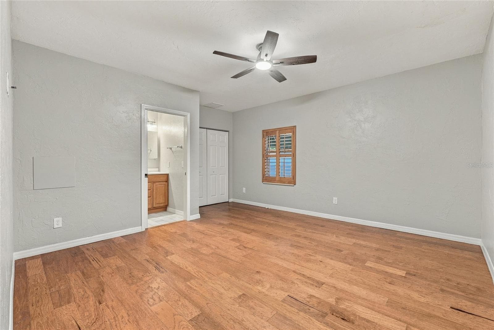 Single Family Residence at 1146 30TH AVE N, ST PETERSBURG, photo 26 of 51