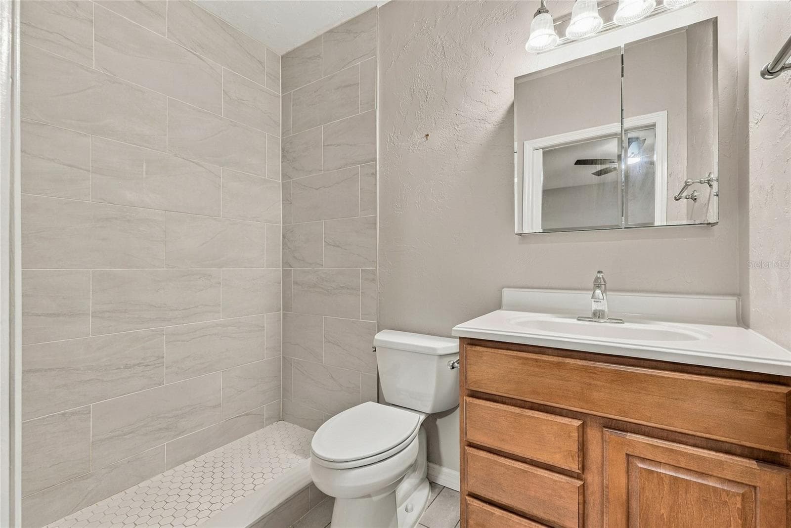 Single Family Residence at 1146 30TH AVE N, ST PETERSBURG, photo 29 of 51