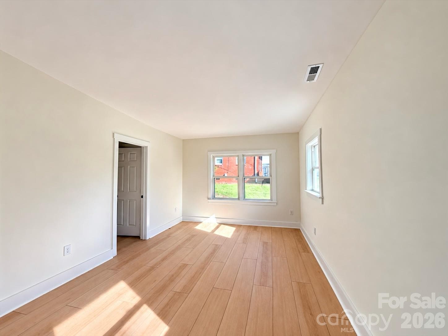 Single Family Residence at 1827 Edgewater Drive, Charlotte, photo 19 of 43