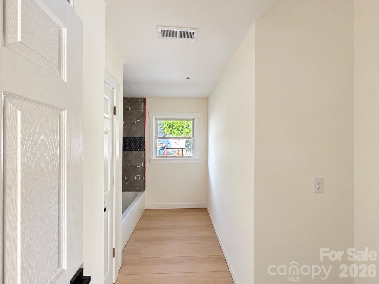 Single Family Residence at 1827 Edgewater Drive, Charlotte, photo 24 of 43