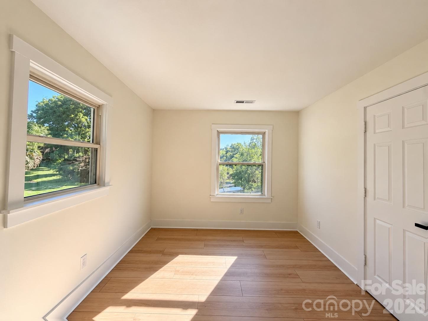 Single Family Residence at 1827 Edgewater Drive, Charlotte, photo 30 of 43