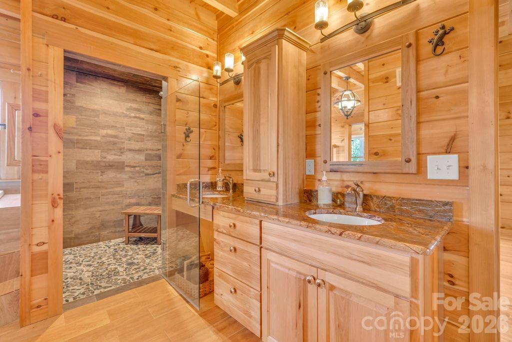 Single Family Residence at 334 Scenic Vista Drive, Nebo, photo 16 of 48