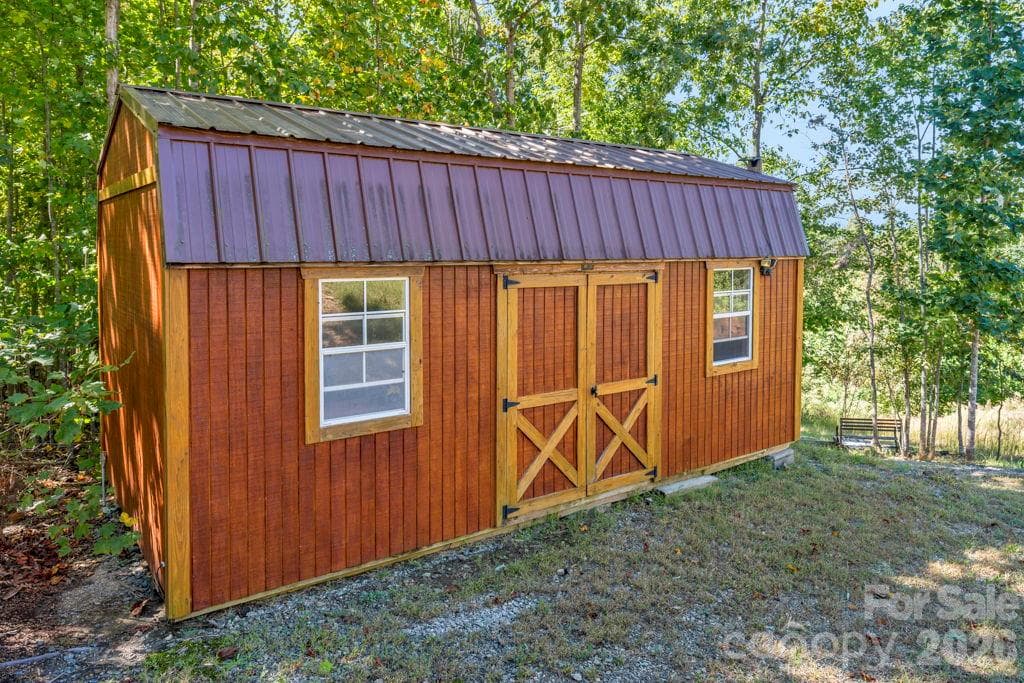 Single Family Residence at 334 Scenic Vista Drive, Nebo, photo 37 of 48