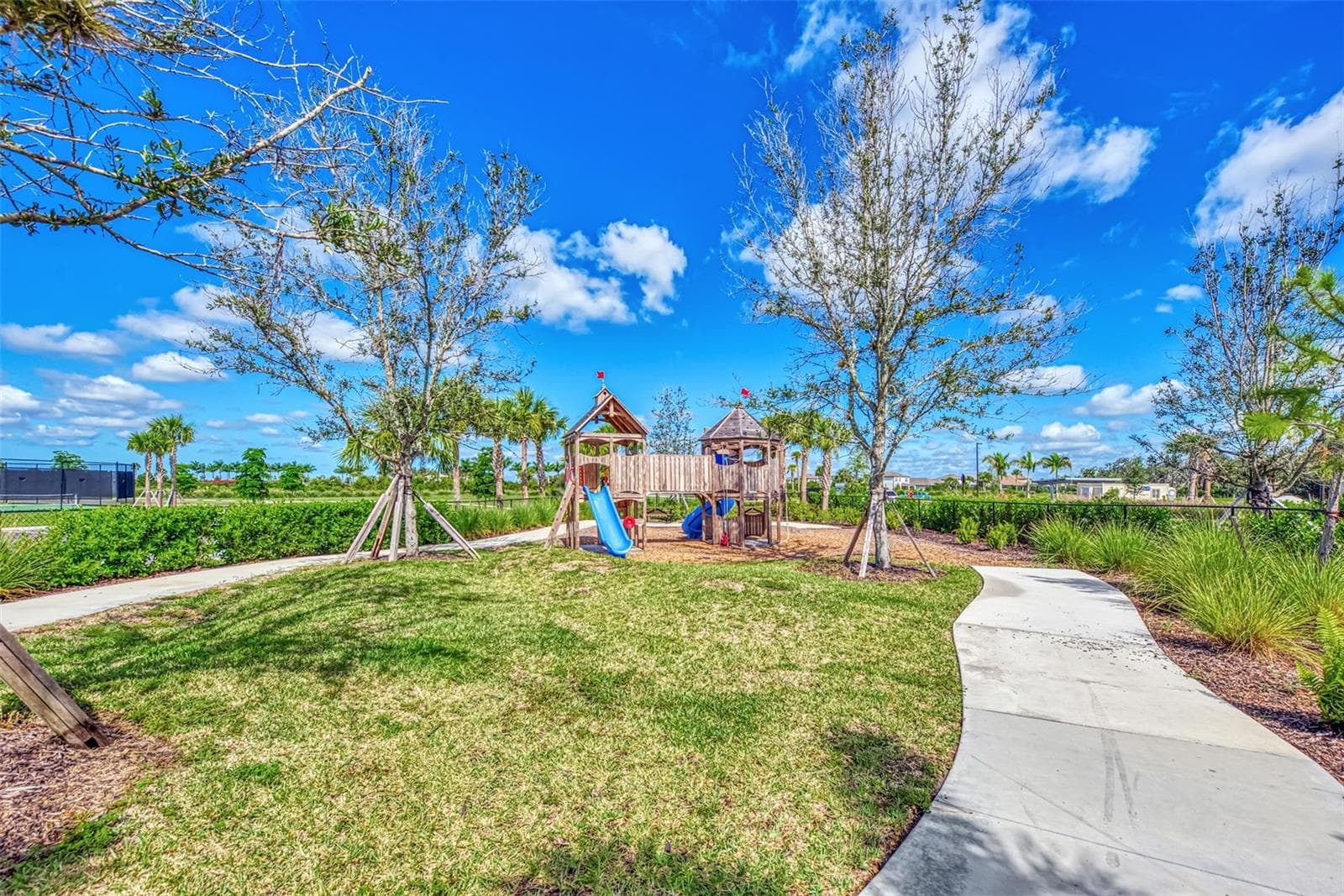 Single Family Residence at 9113 LUNA LN, SARASOTA, photo 89 of 95