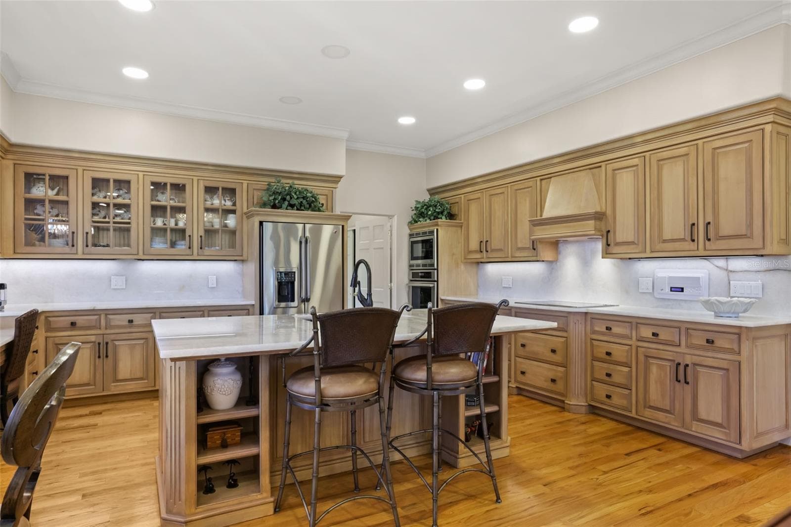 Single Family Residence at 1909 BELFORD CT, MAITLAND, photo 18 of 84