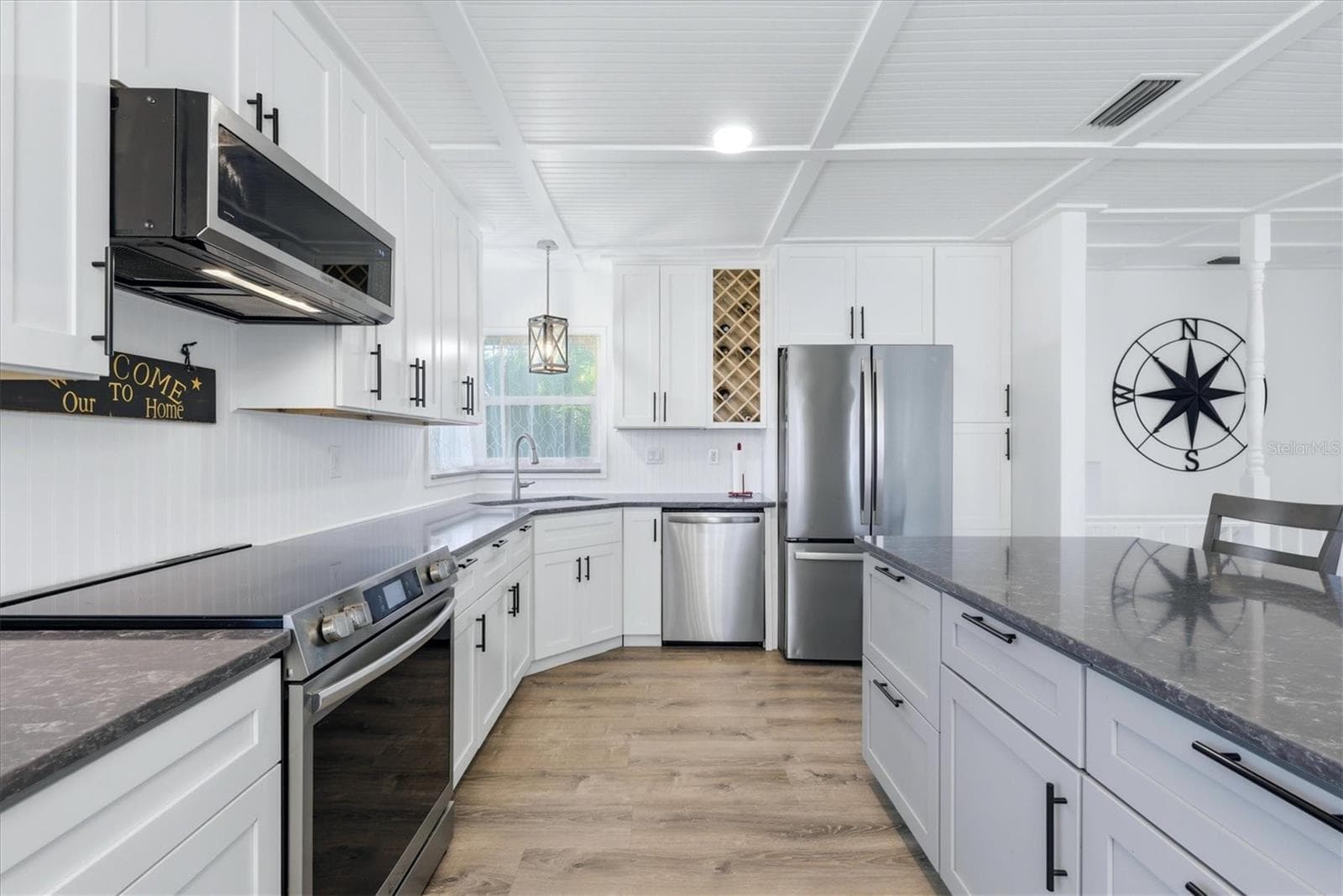 Single Family Residence at 90 OAKLAND HILLS CT, ROTONDA WEST, photo 12 of 63