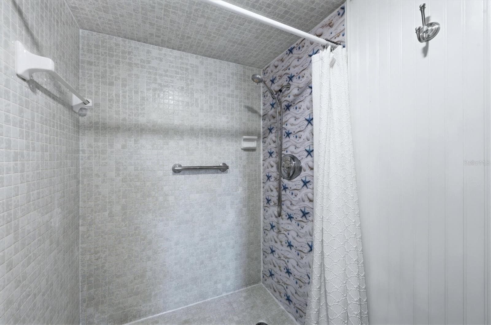 Single Family Residence at 90 OAKLAND HILLS CT, ROTONDA WEST, photo 30 of 63