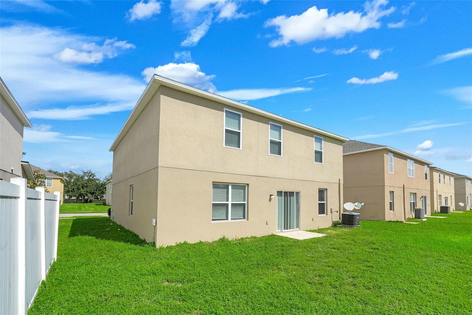 Single Family Residence at 16616 BROADFORD LN, CLERMONT, photo 41 of 51