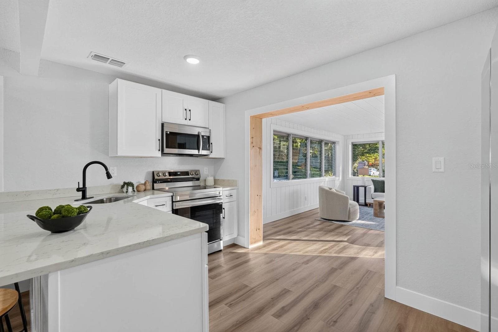 Single Family Residence at 801 LEWIS DR, DAYTONA BEACH, photo 13 of 49