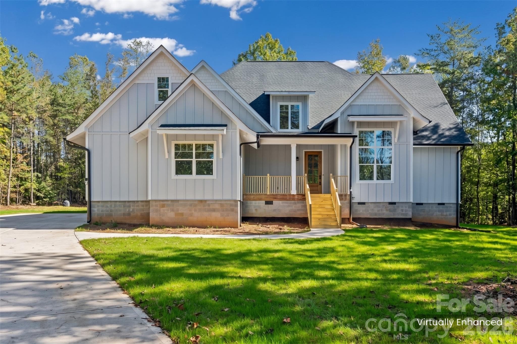 2621 Moon Creek Lane