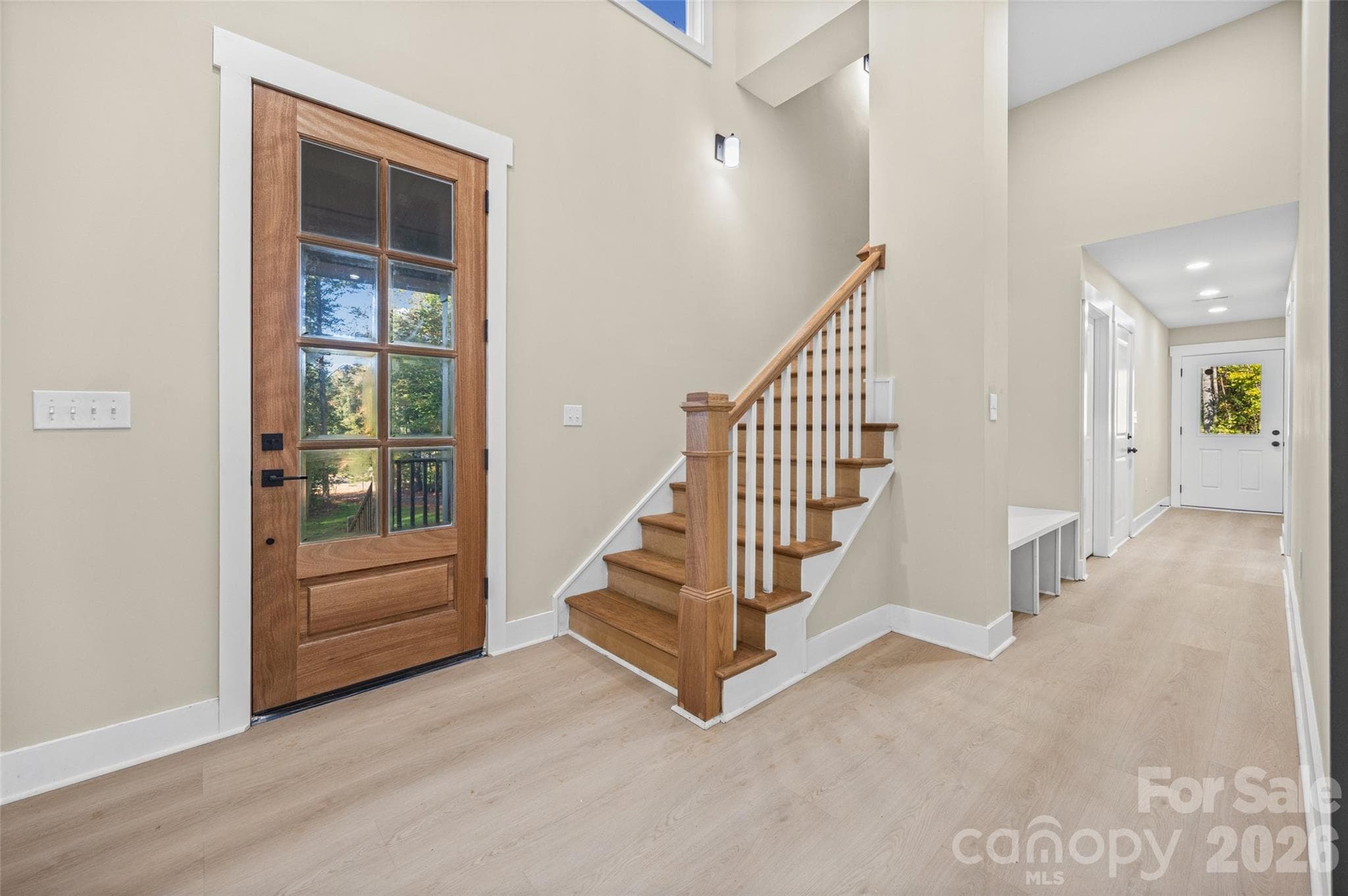 Single Family Residence at 2621 Moon Creek Lane, Clover, photo 4 of 46