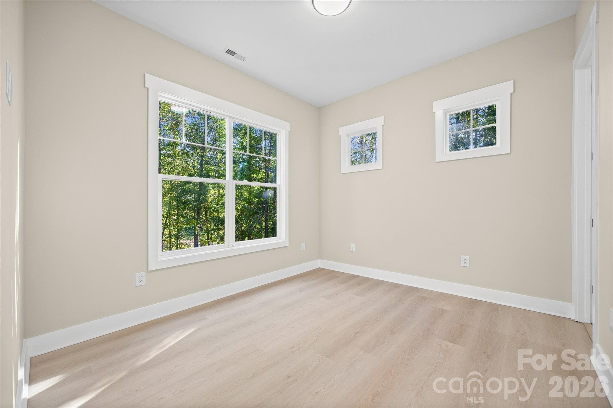 Single Family Residence at 2621 Moon Creek Lane, Clover, photo 22 of 46