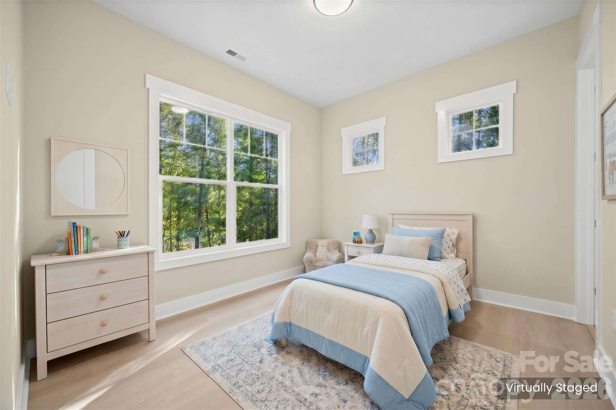 Single Family Residence at 2621 Moon Creek Lane, Clover, photo 23 of 46
