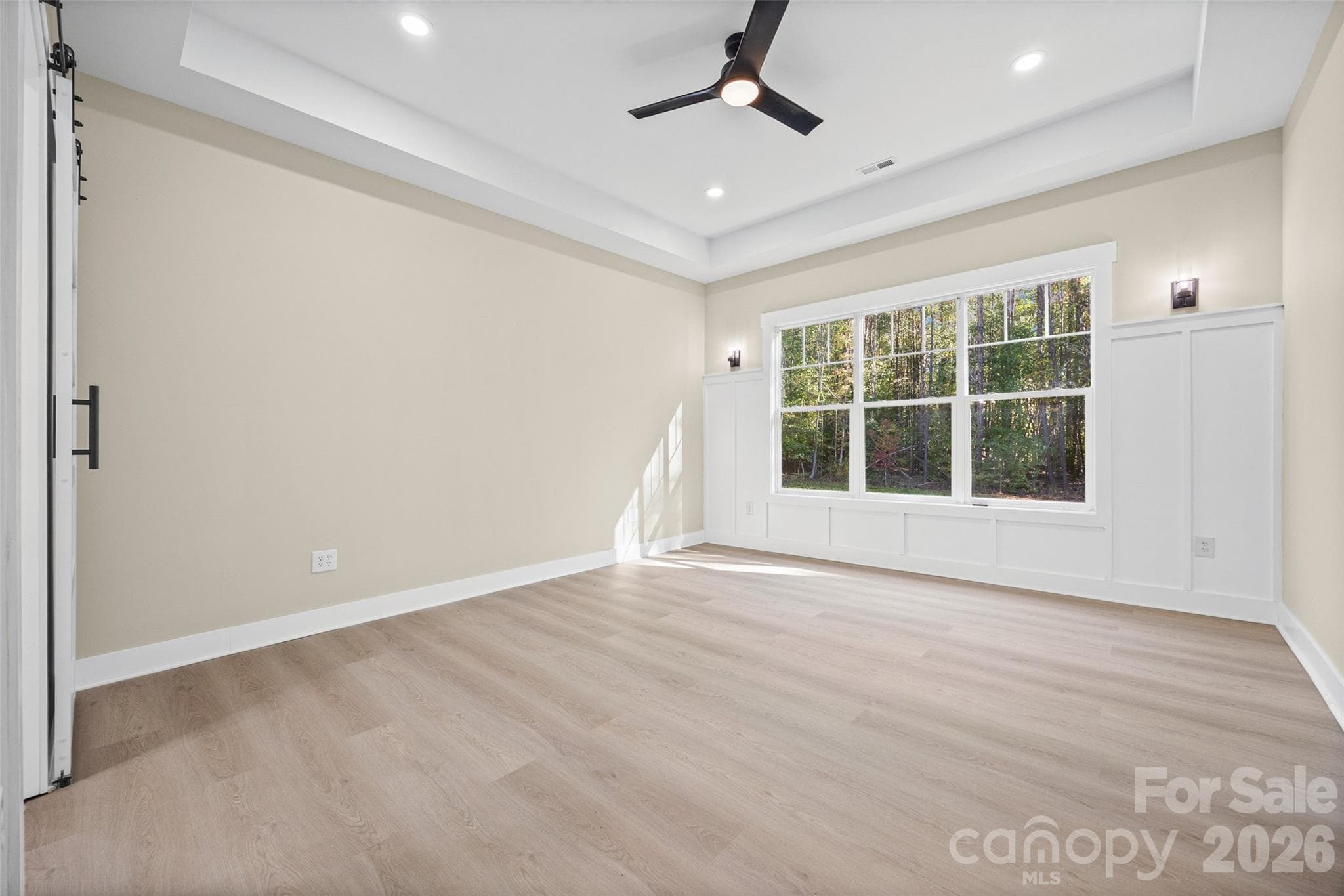 Single Family Residence at 2621 Moon Creek Lane, Clover, photo 26 of 46