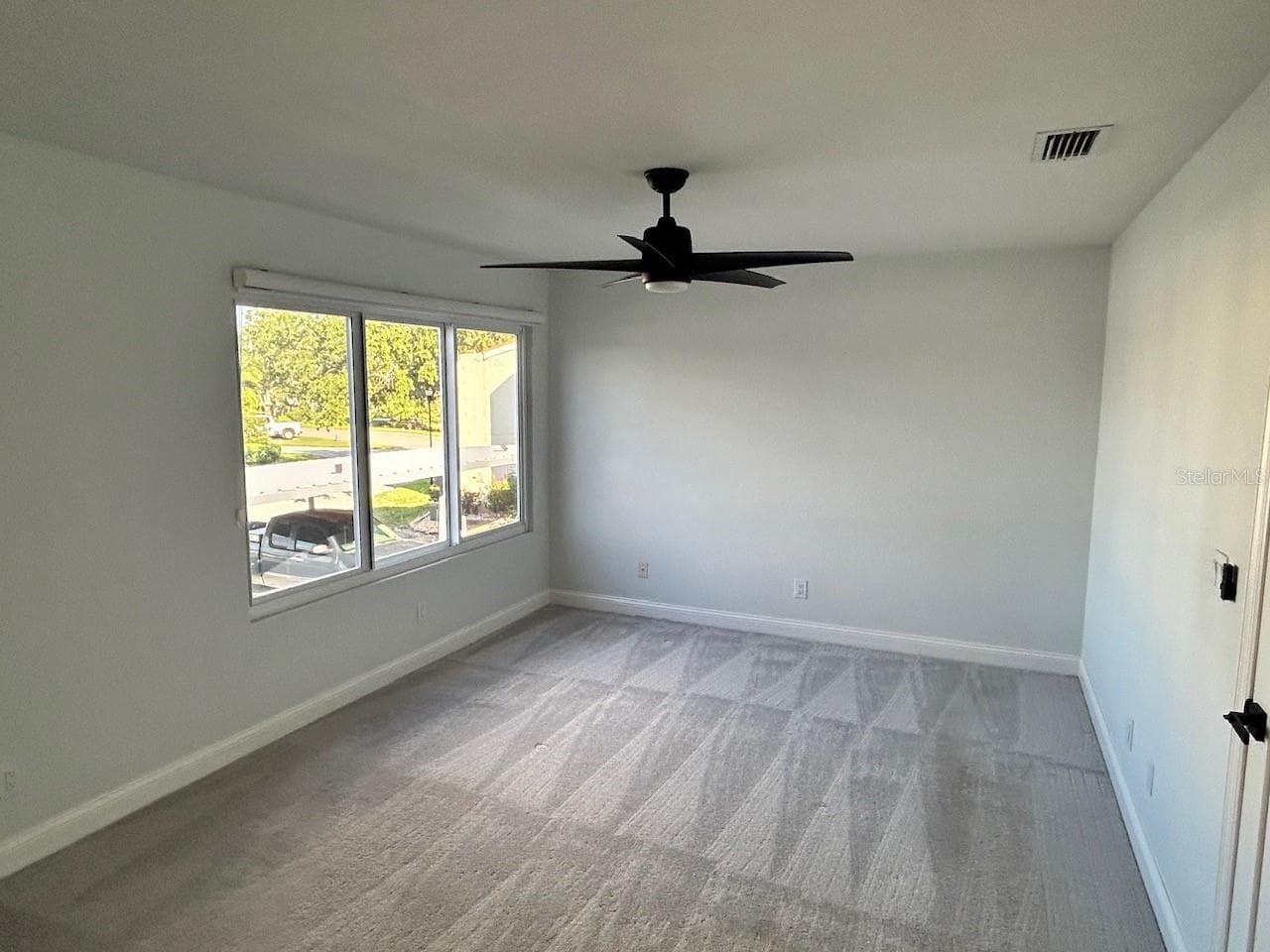Empty Master Bedroom - 4207 FOGCUTTER CT, TAMPA