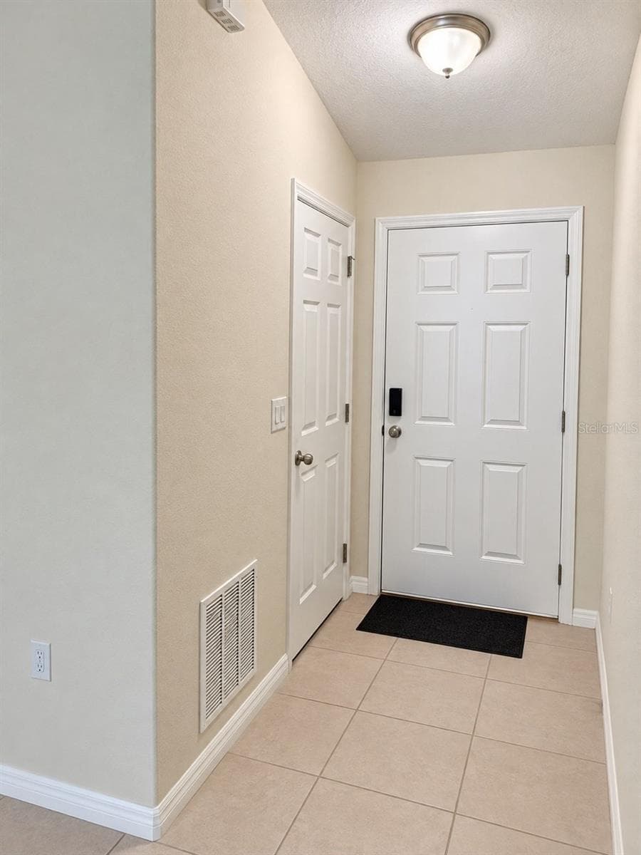 Duplex at 91 PLAIN VIEW DR, PALM COAST, photo 4 of 16