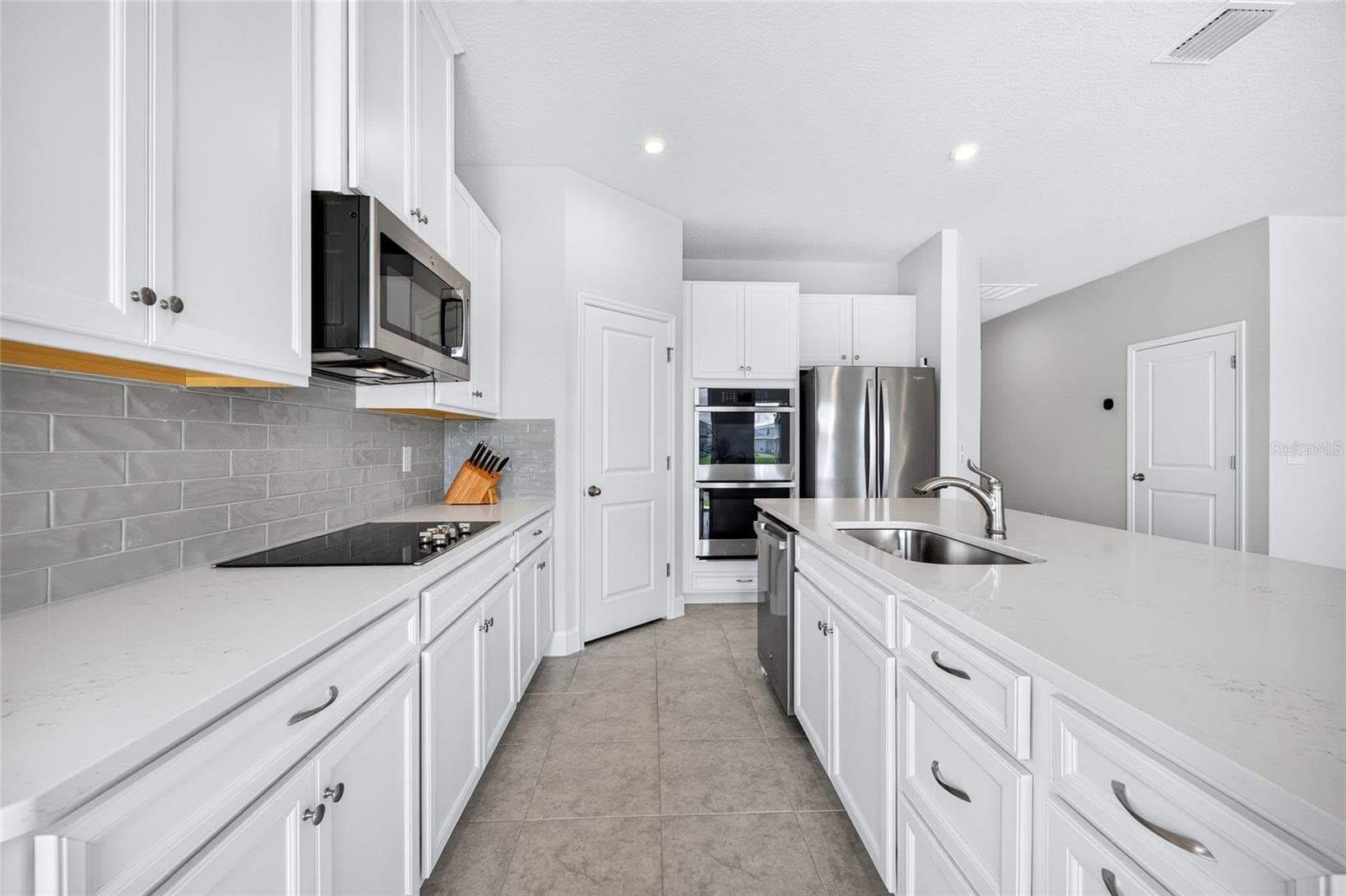 Single Family Residence at 9913 EVENTIDE TRL, PARRISH, photo 19 of 61