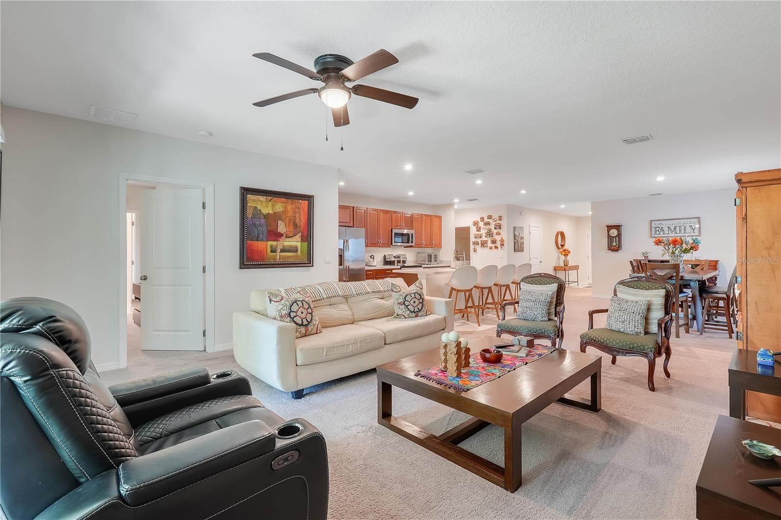 Single Family Residence at 3892 FESCUE ST, CLERMONT, photo 14 of 41