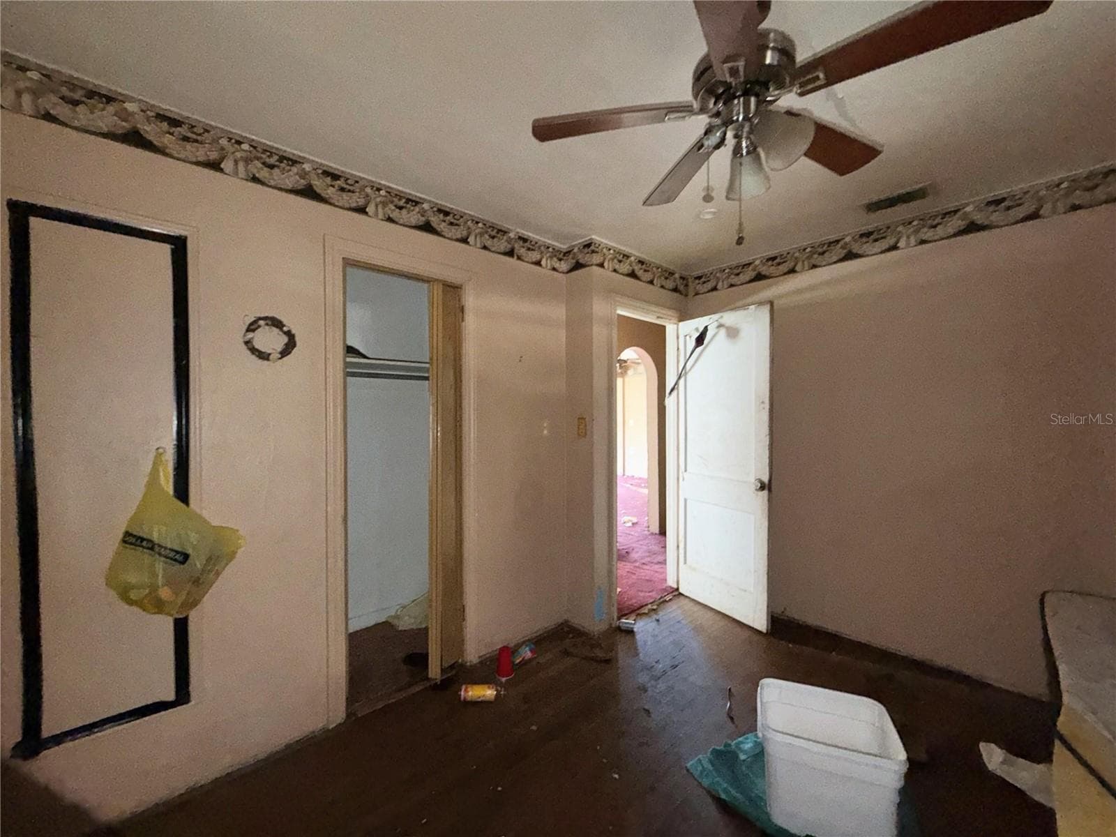 Single Family Residence at 2221 UNION ST S, ST PETERSBURG, photo 17 of 36