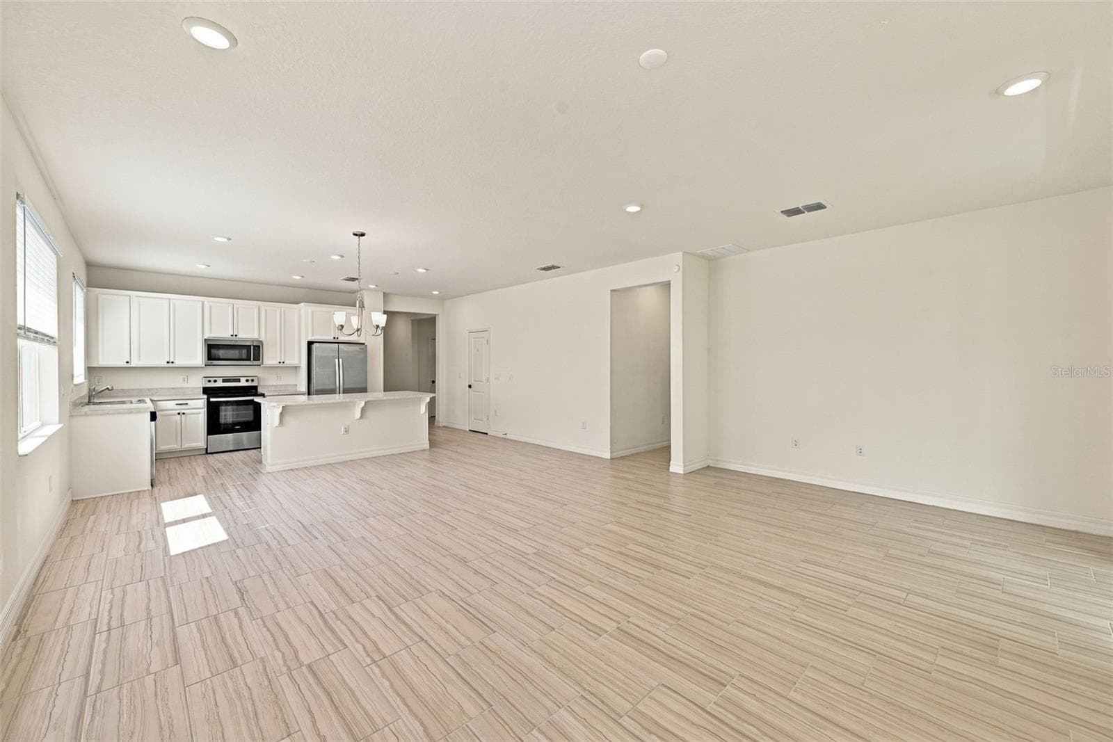 Single Family Residence at 2856 SANCTUARY DR, CLERMONT, photo 11 of 41