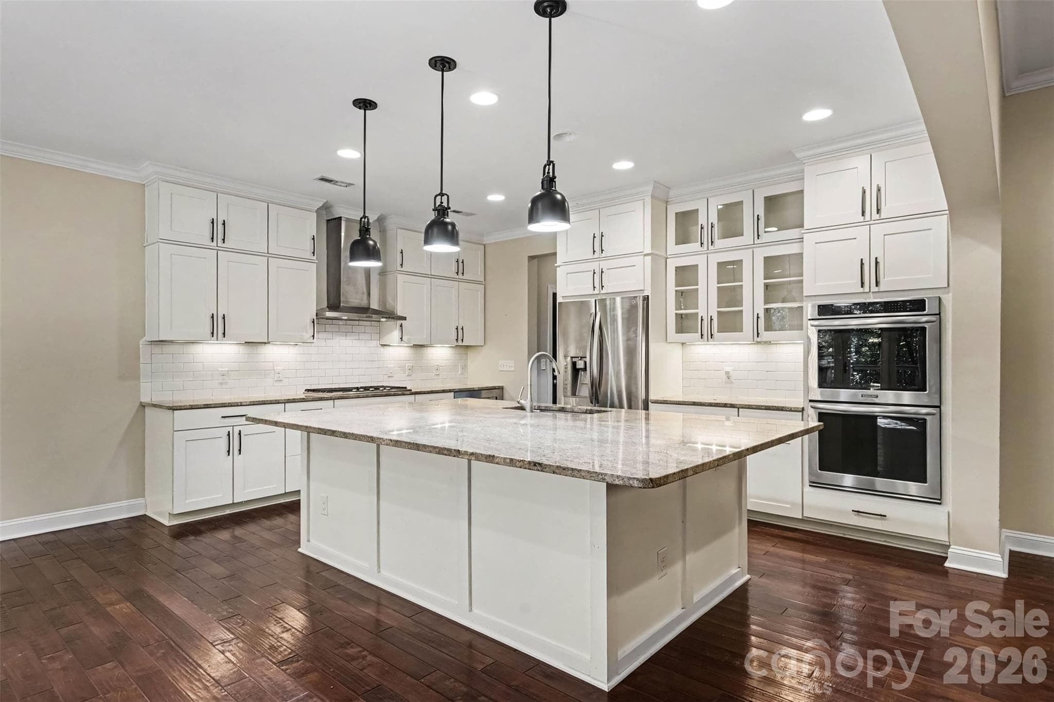 Single Family Residence at 12609 Burr Oak Lane, Charlotte, photo 9 of 48