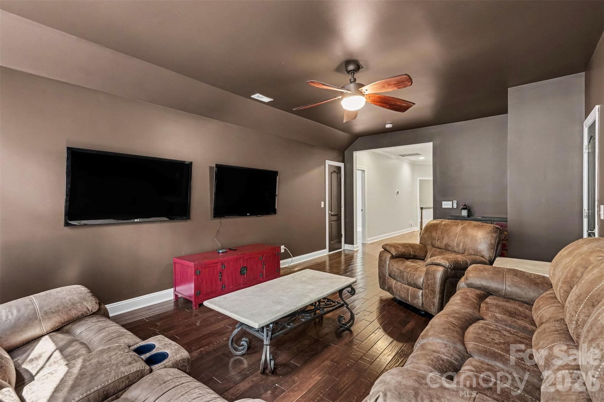 Single Family Residence at 12609 Burr Oak Lane, Charlotte, photo 28 of 48