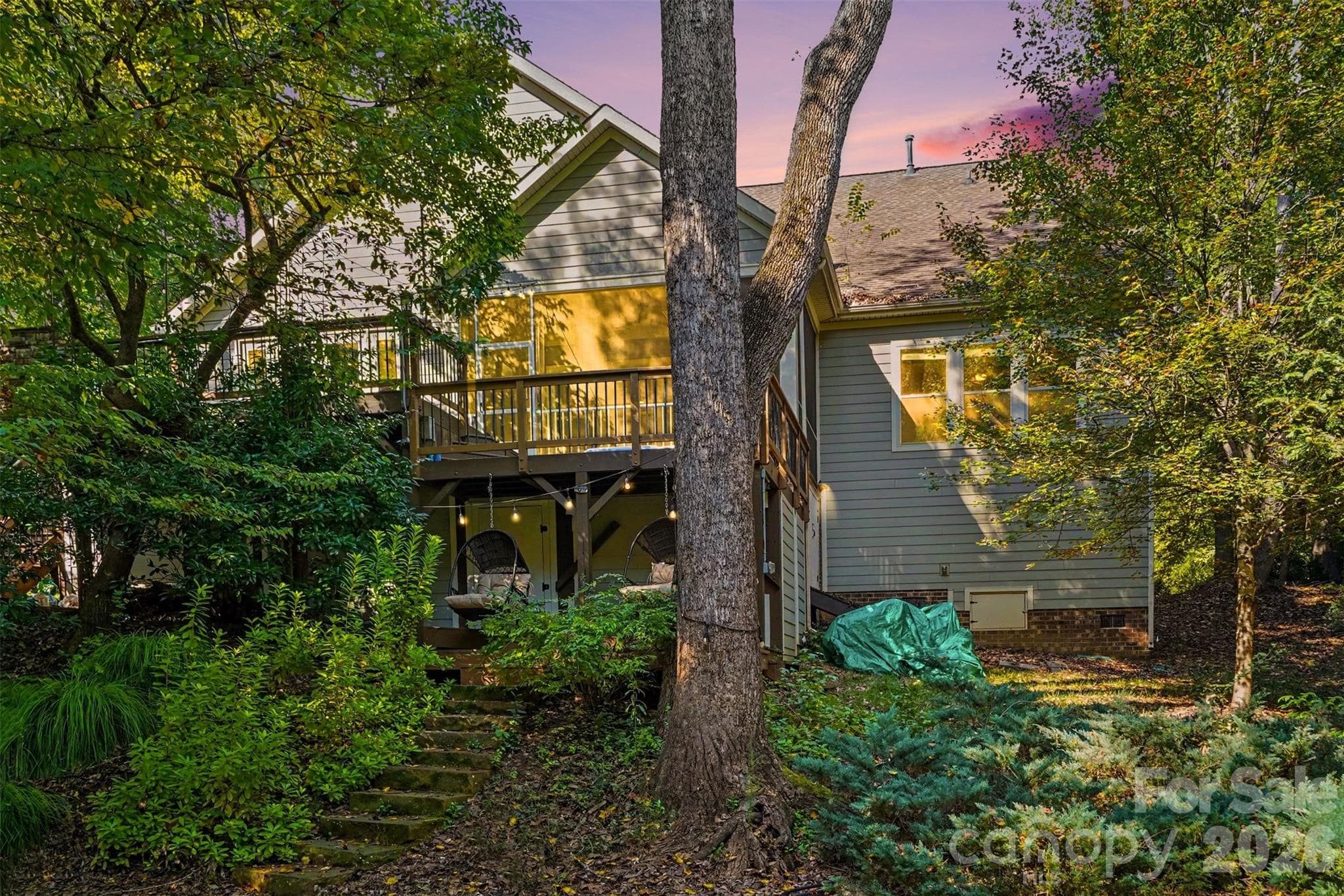 Single Family Residence at 12609 Burr Oak Lane, Charlotte, photo 35 of 48