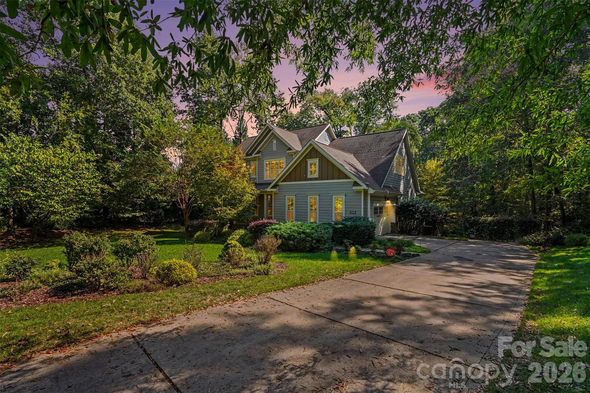 Single Family Residence at 12609 Burr Oak Lane, Charlotte, photo 40 of 48