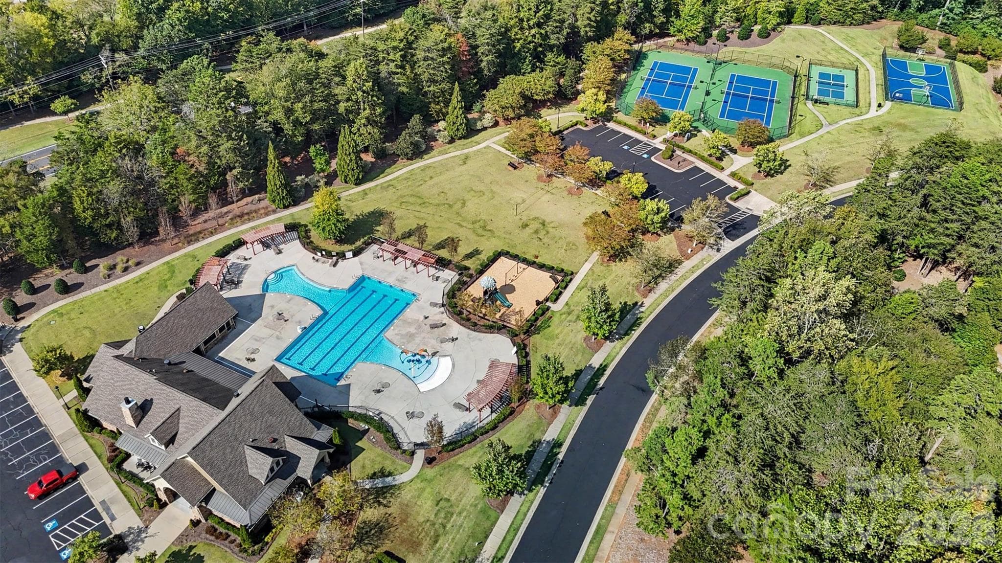 Single Family Residence at 12609 Burr Oak Lane, Charlotte, photo 44 of 48