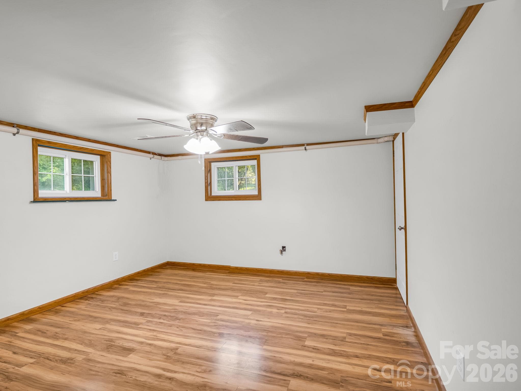 Single Family Residence at 88 Lake Rugby Drive, Hendersonville, photo 26 of 38