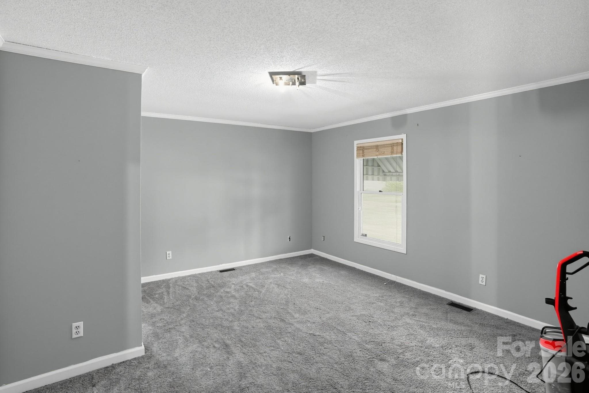 Single Family Residence at 3033 26th Street Lane, Hickory, photo 15 of 30
