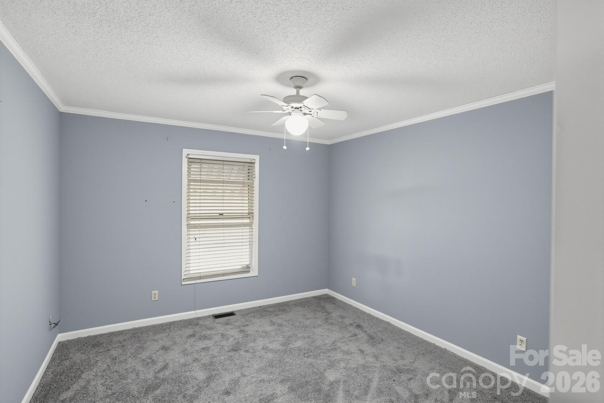 Single Family Residence at 3033 26th Street Lane, Hickory, photo 16 of 30