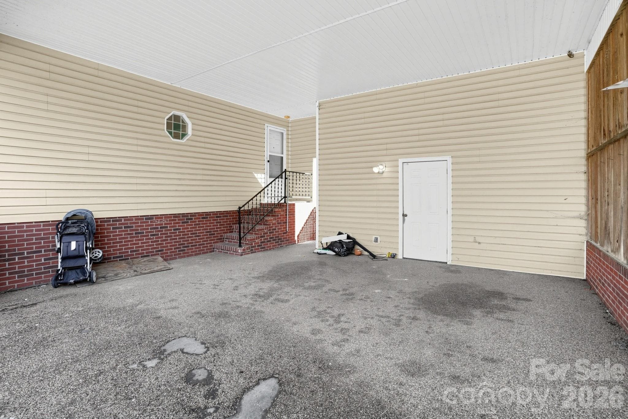 Single Family Residence at 3033 26th Street Lane, Hickory, photo 29 of 30