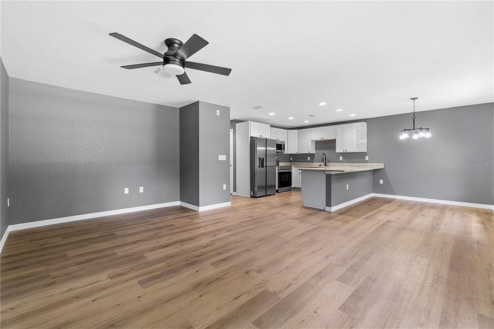 Single Family Residence at 20073 SW RAINBOW LAKES BLVD, DUNNELLON, photo 12 of 23