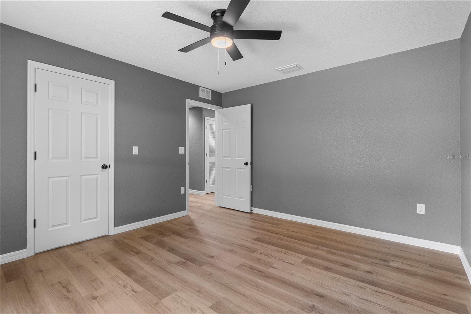 Single Family Residence at 20073 SW RAINBOW LAKES BLVD, DUNNELLON, photo 20 of 23