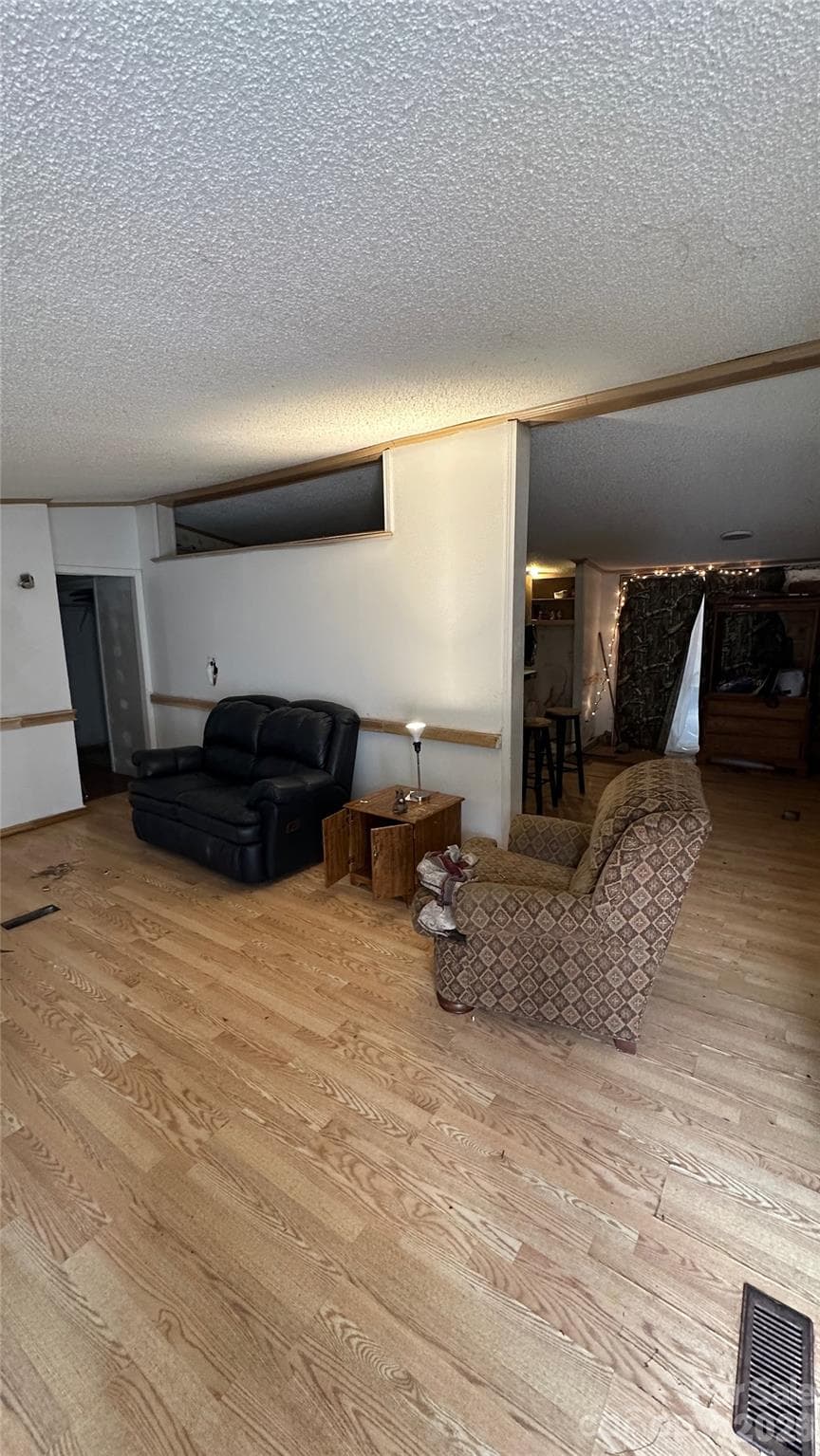 Single Family Residence at 194 Canfield Drive, Olin, photo 15 of 17