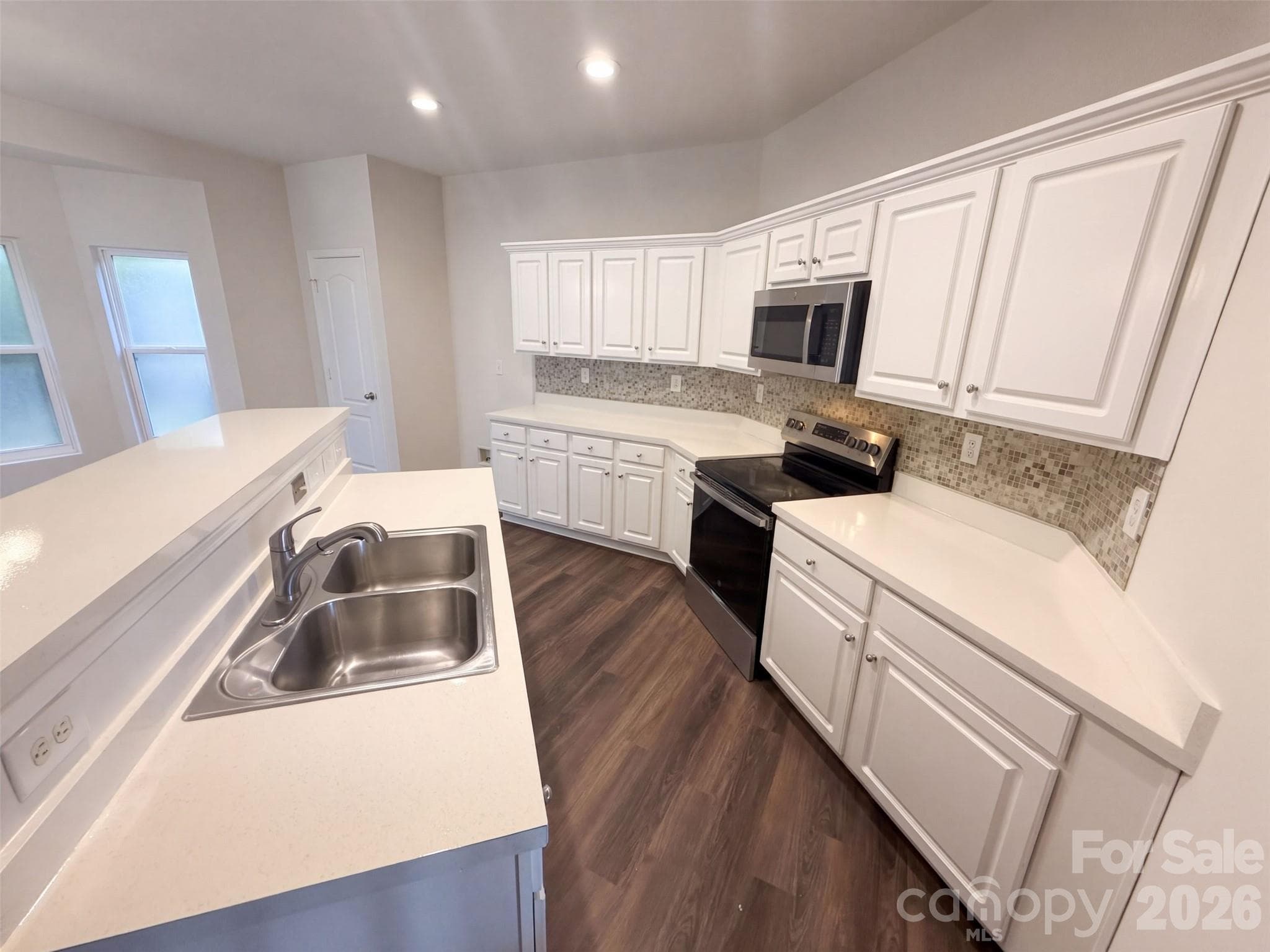 Single Family Residence at 5005 Manchineel Lane, Monroe, photo 8 of 21