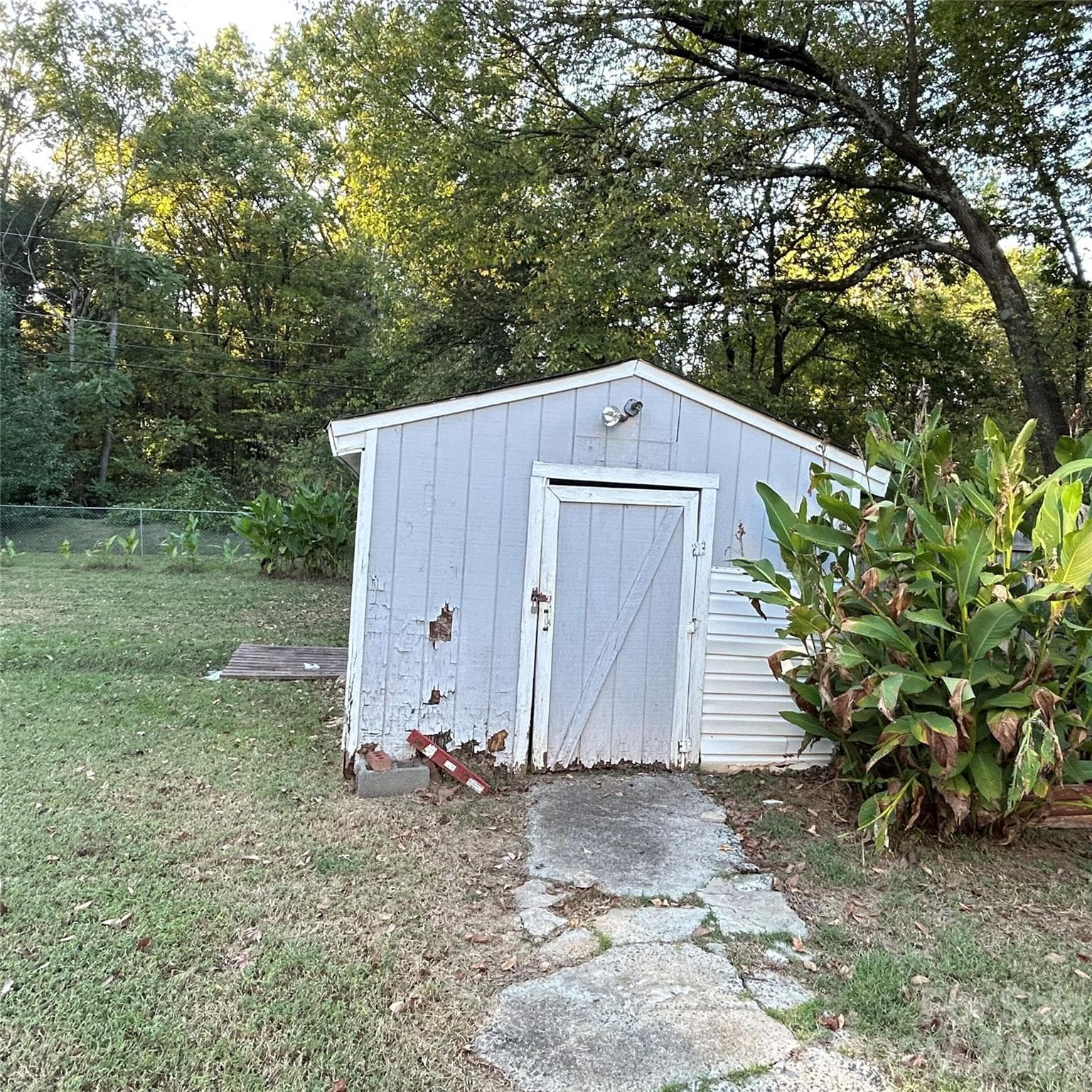 Shed - 2400 Rice Planters Road, Charlotte