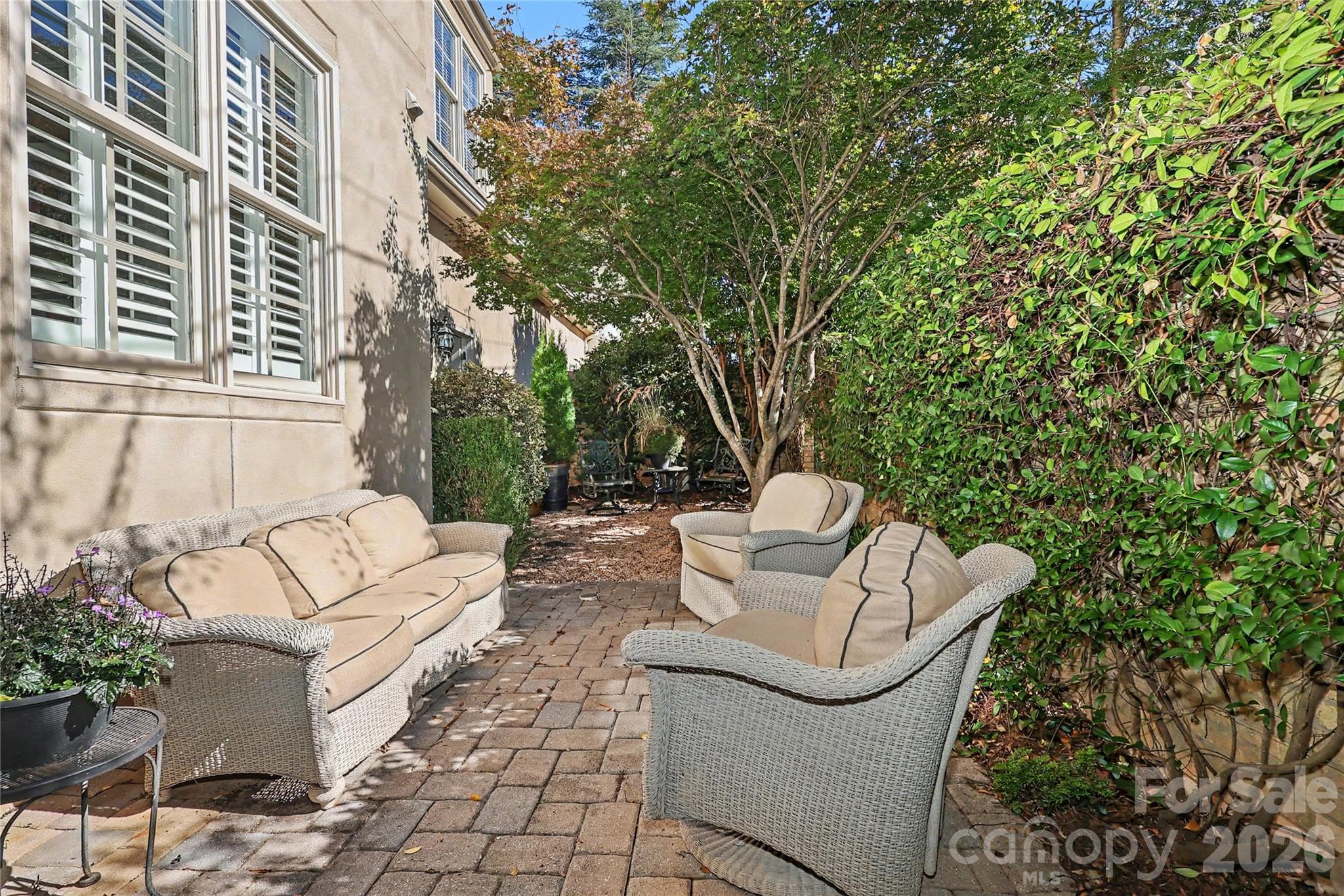 Townhouse at 2614 Chelsea Drive, Charlotte, photo 42 of 47