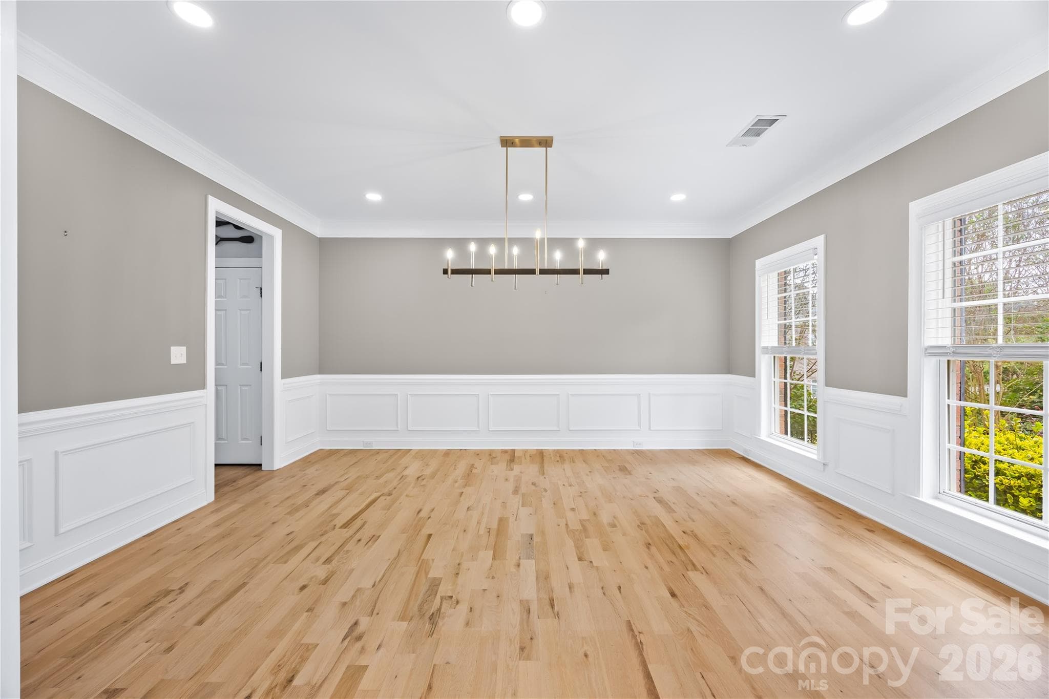 Single Family Residence at 2474 Green Point Lane, Denver, photo 17 of 80