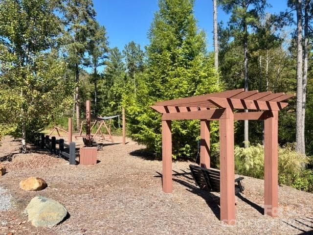 Single Family Residence at 1041 Westward Drive, Granite Falls, photo 6 of 9