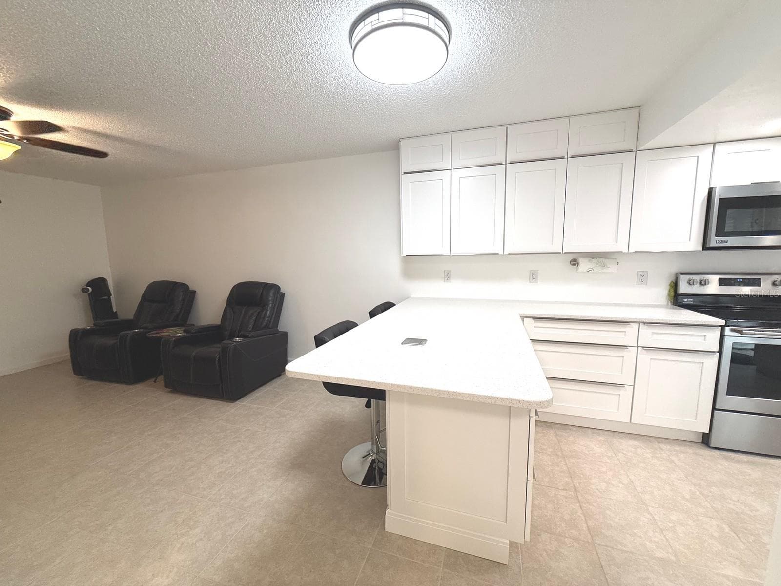 UPDATED to PERFECTION - 215 VALENCIA BLVD #107, BELLEAIR BLUFFS