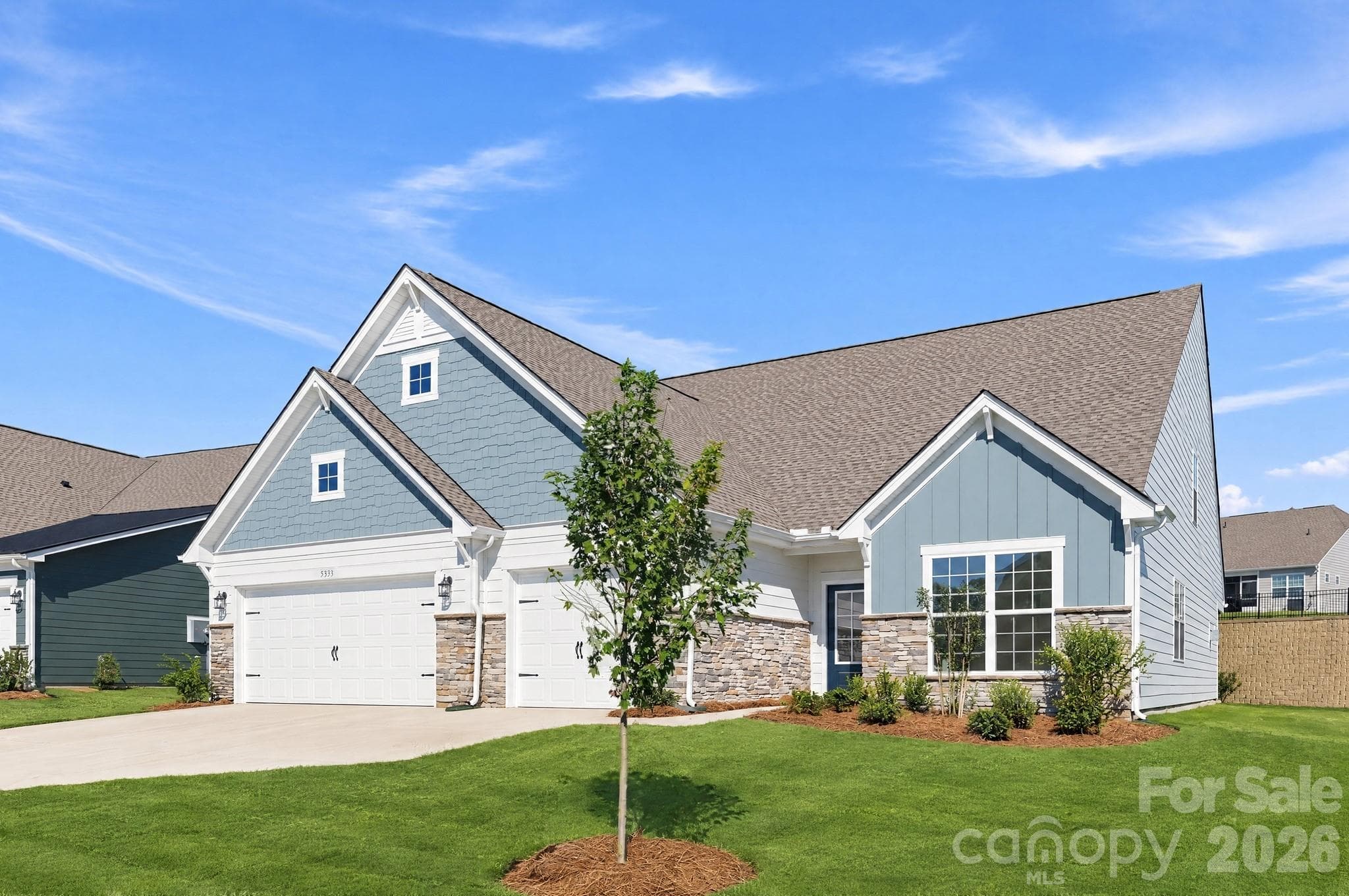 Single Family Residence at 5333 Redbud Road, Lancaster, photo 3 of 34