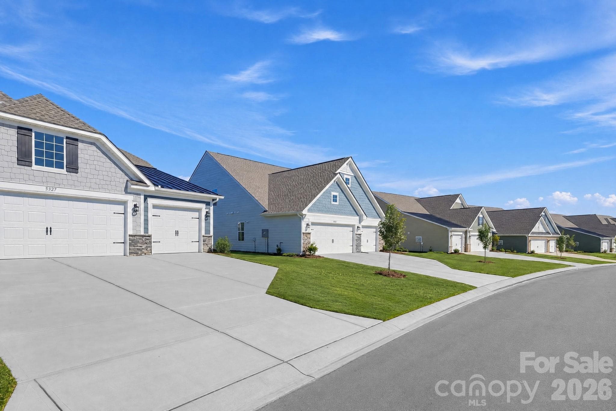 Single Family Residence at 5333 Redbud Road, Lancaster, photo 4 of 34