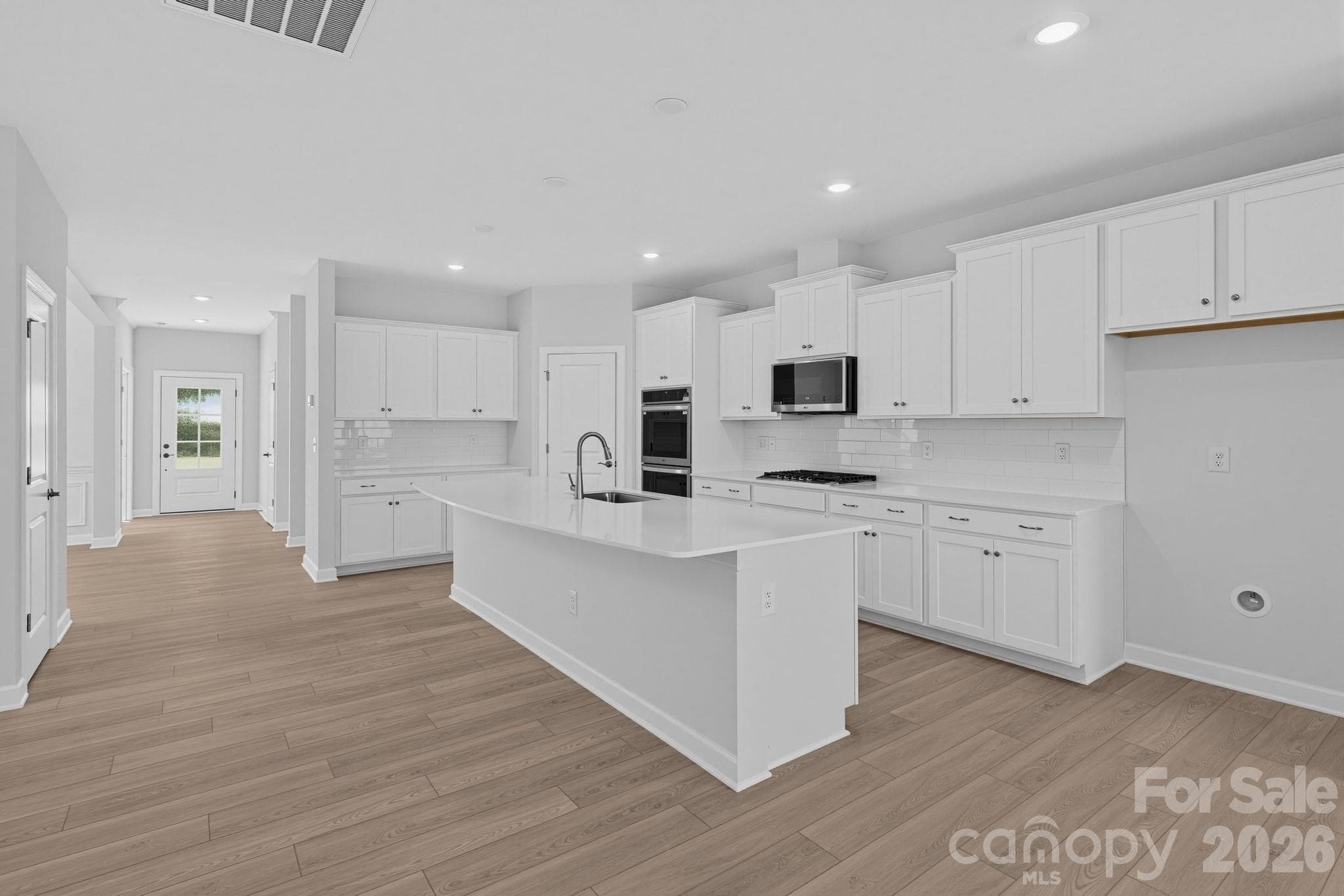 Single Family Residence at 5333 Redbud Road, Lancaster, photo 11 of 34
