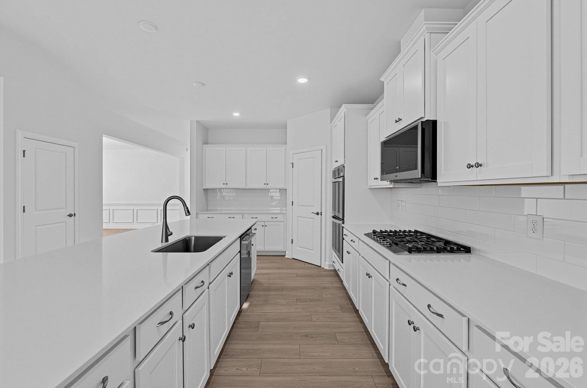 Single Family Residence at 5333 Redbud Road, Lancaster, photo 13 of 34