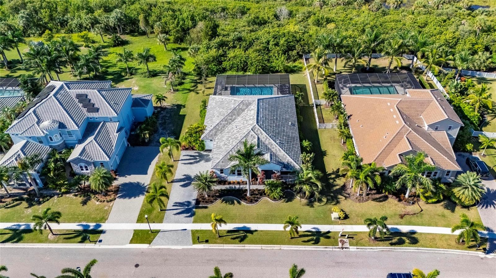Single Family Residence at 816 MANNS HARBOR DR, APOLLO BEACH, photo 3 of 100