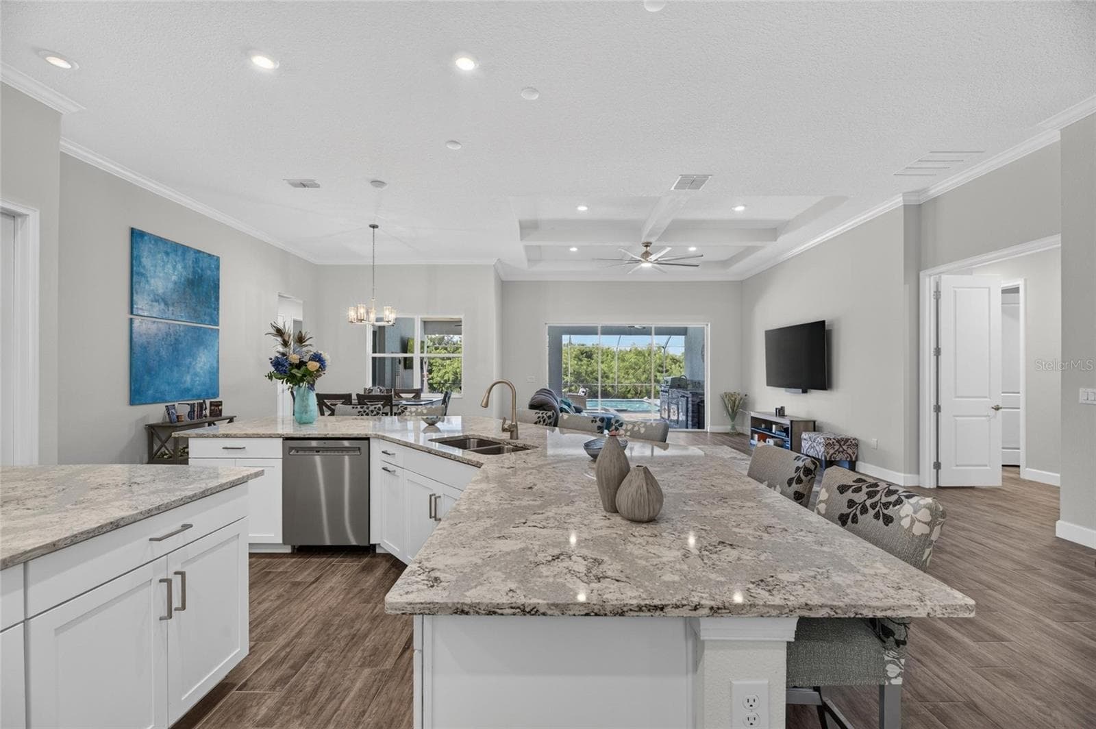 Single Family Residence at 816 MANNS HARBOR DR, APOLLO BEACH, photo 12 of 100