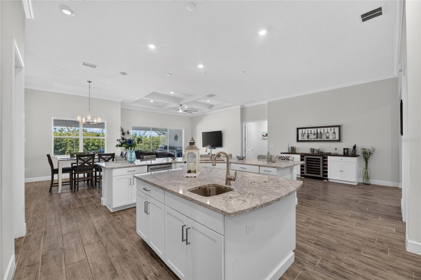 Single Family Residence at 816 MANNS HARBOR DR, APOLLO BEACH, photo 17 of 100