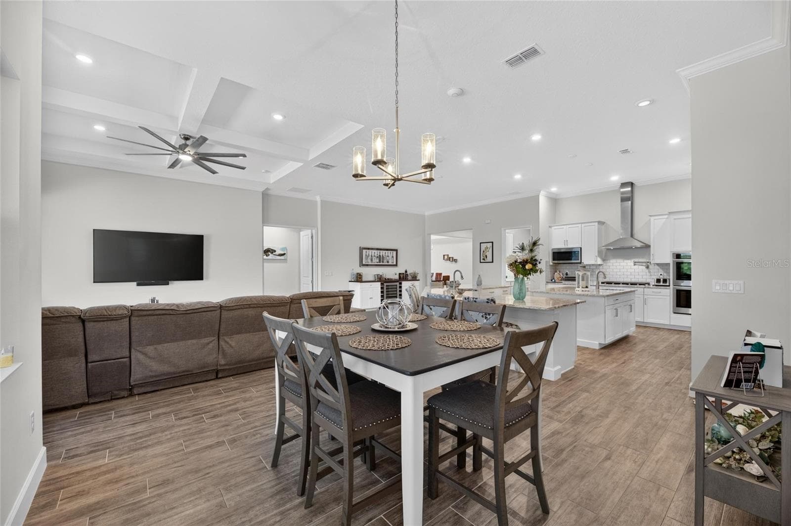 Single Family Residence at 816 MANNS HARBOR DR, APOLLO BEACH, photo 51 of 100